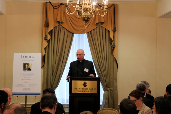 LoyolaClubDCLowney02